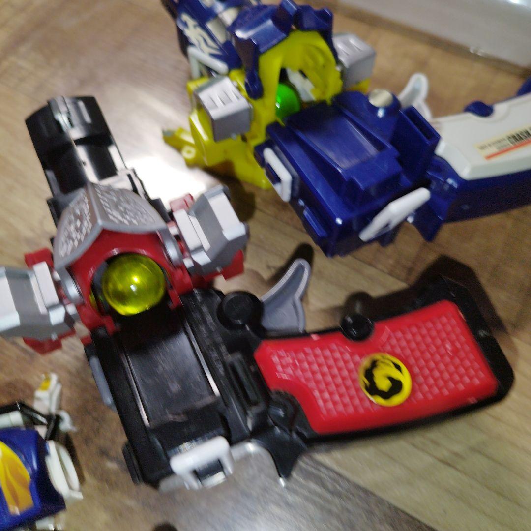 クラッシュビーダマン 3体セット まとめ売り ビーダマン - メルカリ