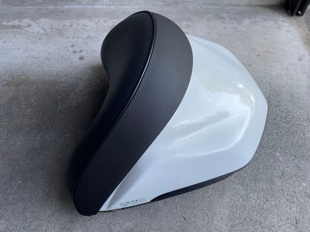 フォルツァMF10 ホンダ純正オプション クルージングバックレスト リア