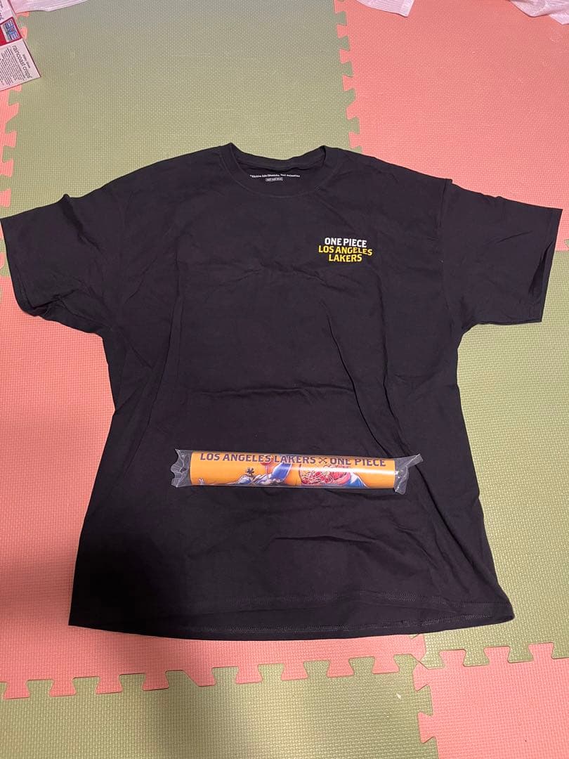 アメリカ限定品】ONE PIECE ×LAKERS コラボ Tシャツ 黒 - メルカリ