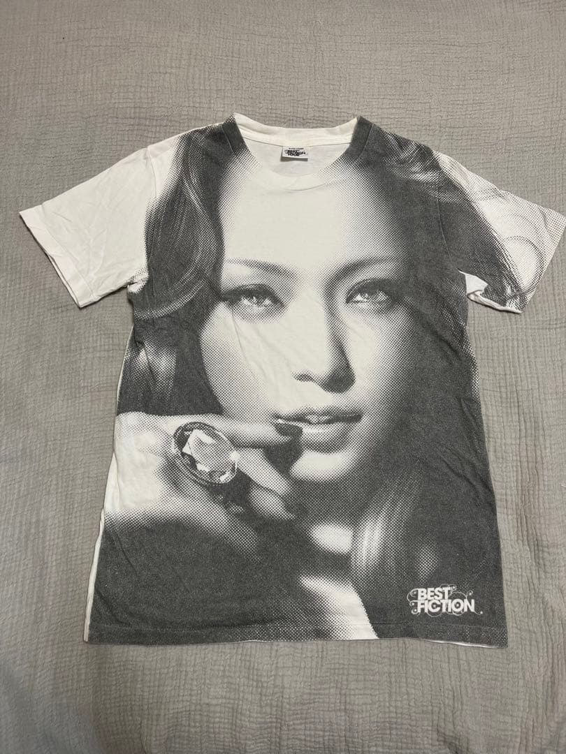 安室奈美恵　ベストフィクション ライブTシャツ