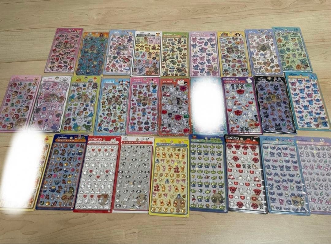 ボンボンドロップシールminiディズニー　プチドロップシール国内正規品 🎀 NEWデザイン 🎀 大人気✨ボンボンドロップシール ディズニーから