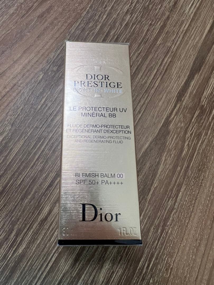 ディオール プレステージ ホワイト ル プロテクターUV ミネラル BB 00 ディオール / プレステージ ホワイト ル プロテクター UV ミネラル BB