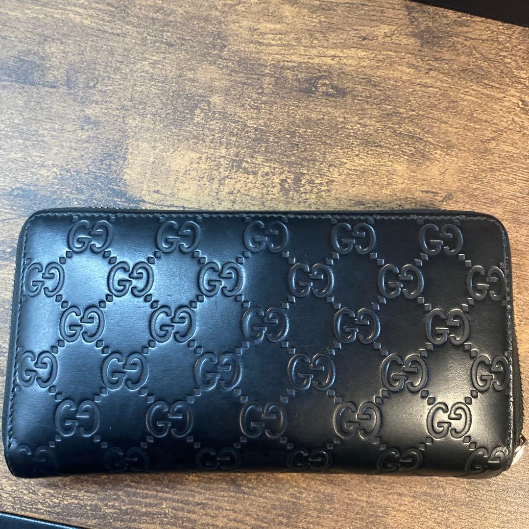 GUCCI ブラック レザー ラウンドファスナージップ長財布