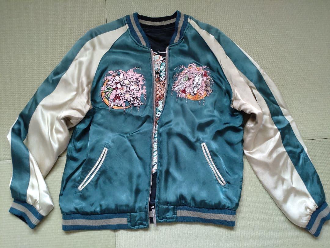 桜　狼　スカジャン M　リバーシブル　Satori さとり　交渉可