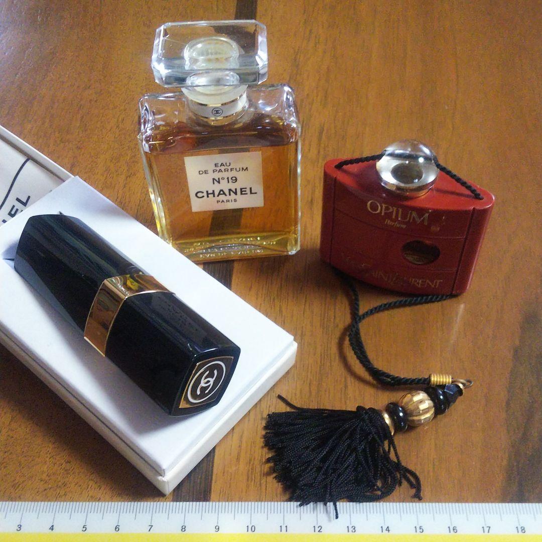 中古の香水 3点セット シャネル19 シャネル no5 イヴ・サンローラン