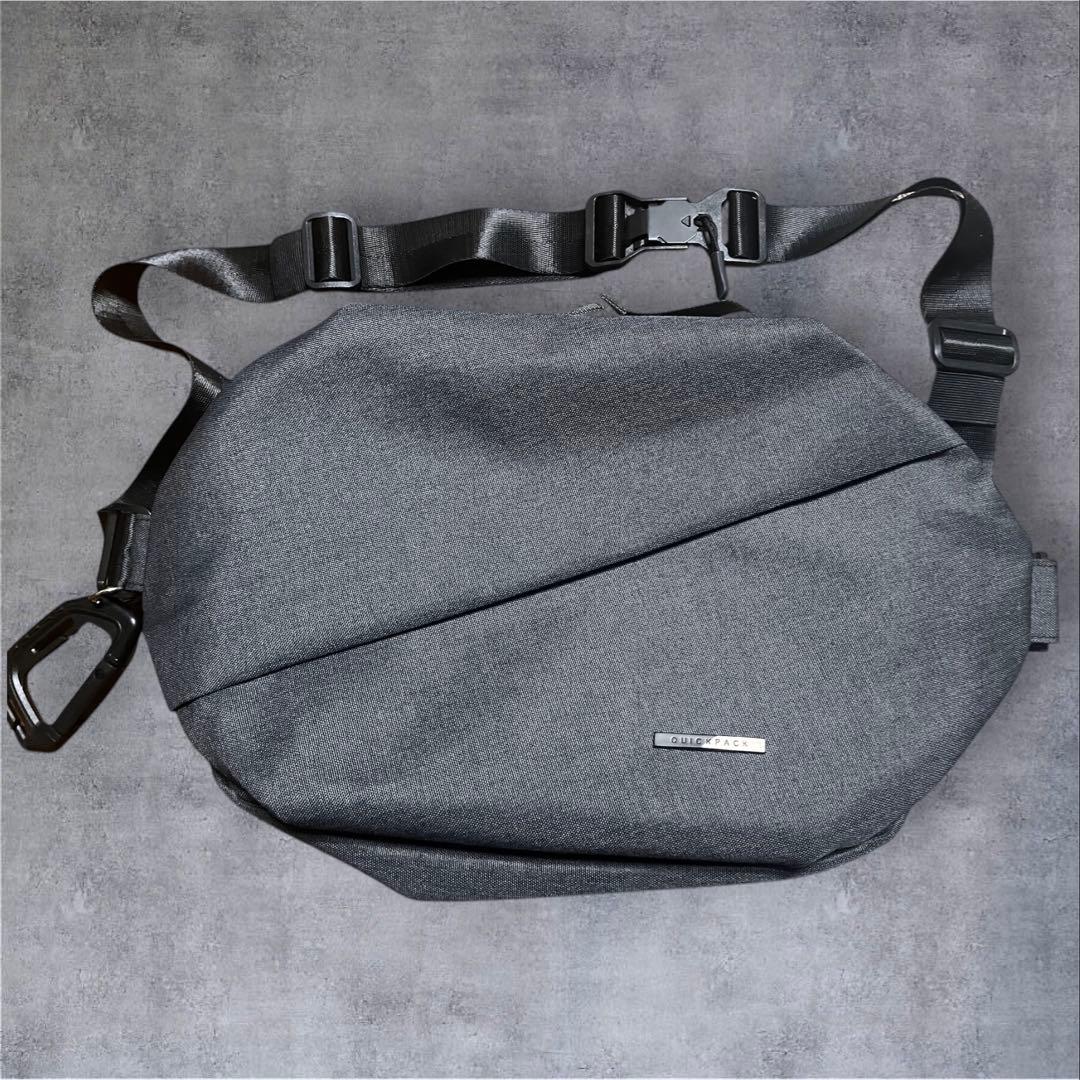 QUICKPACK13クイックパック ボディバッグ ダークグレー