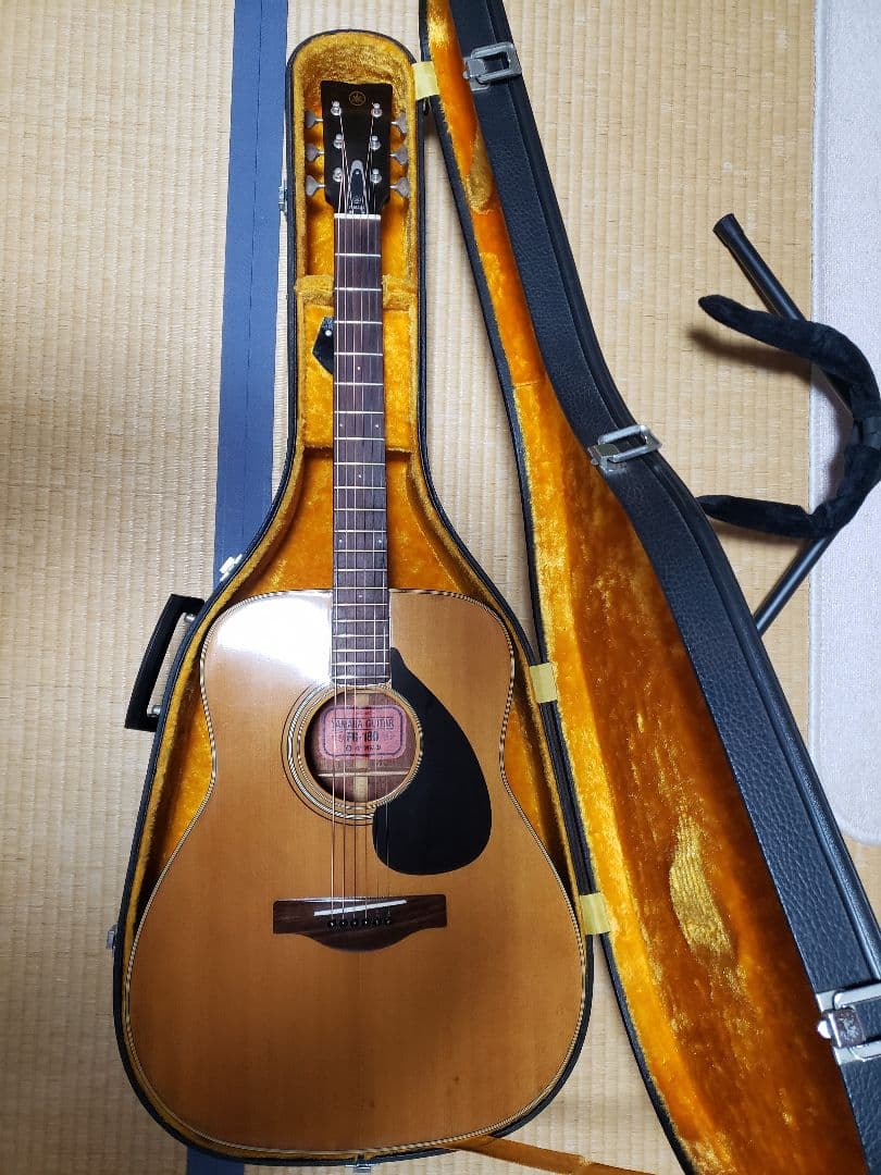 ヤマハ　YAMAHA　FG180赤ラベル