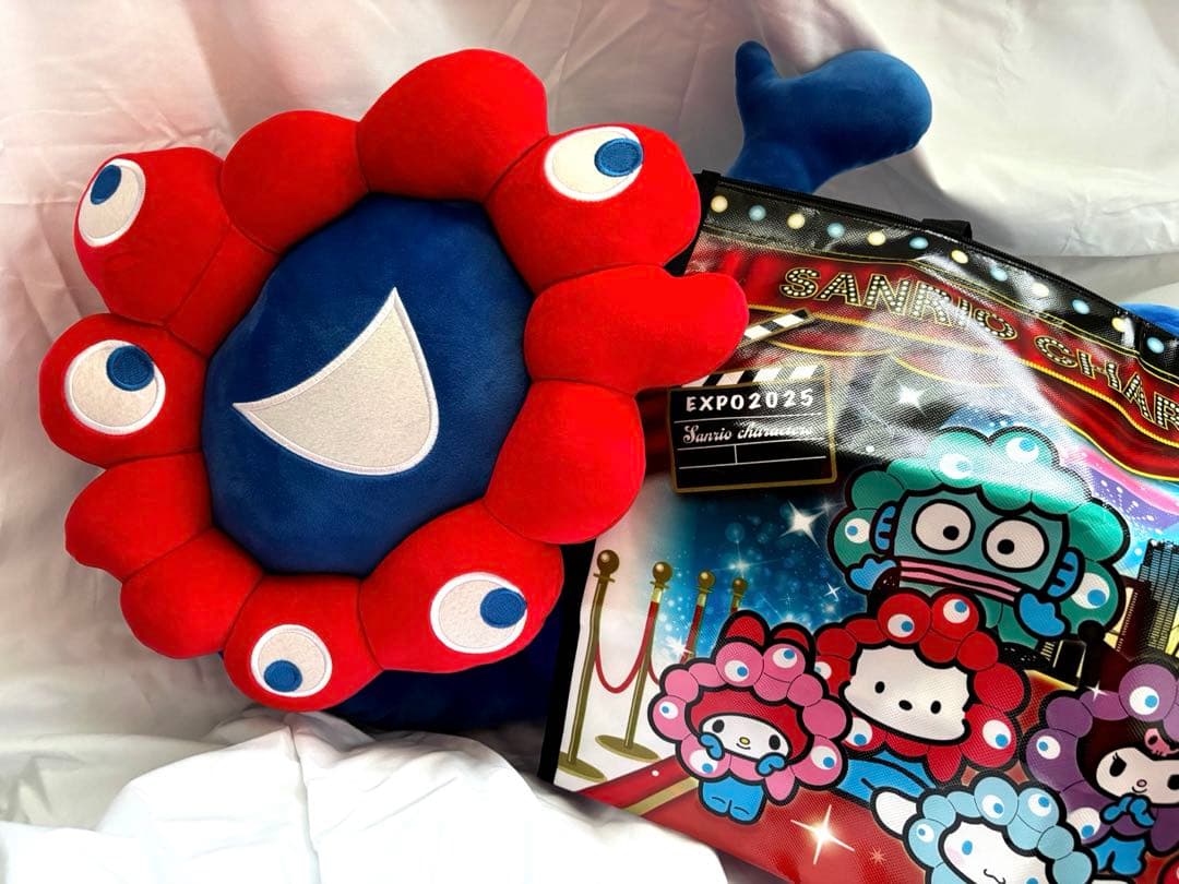 未使用タグ付き関西万博限定ミャクミャクぬいぐるみ くじ1等 特大80cm