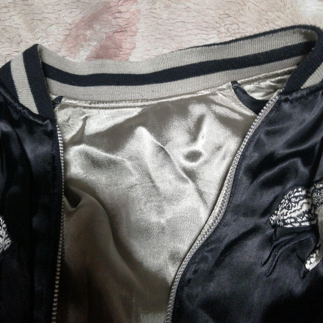 リバーシブルジャケット スカジャン 蛇＆薔薇 刺繍 - メルカリ