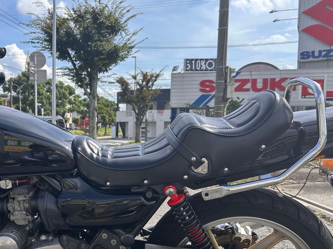 ゼファー400 シート