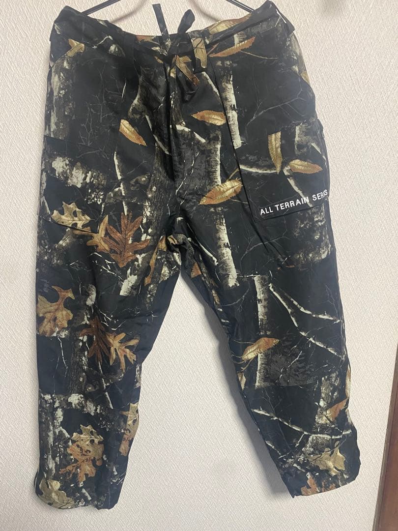 25-26REPUBLIC スノボーウェア