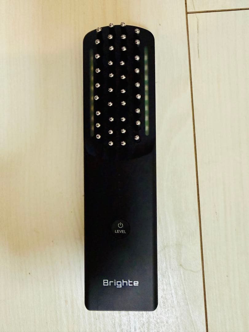 Y*e様 Brighte LED美顔器 ブラック