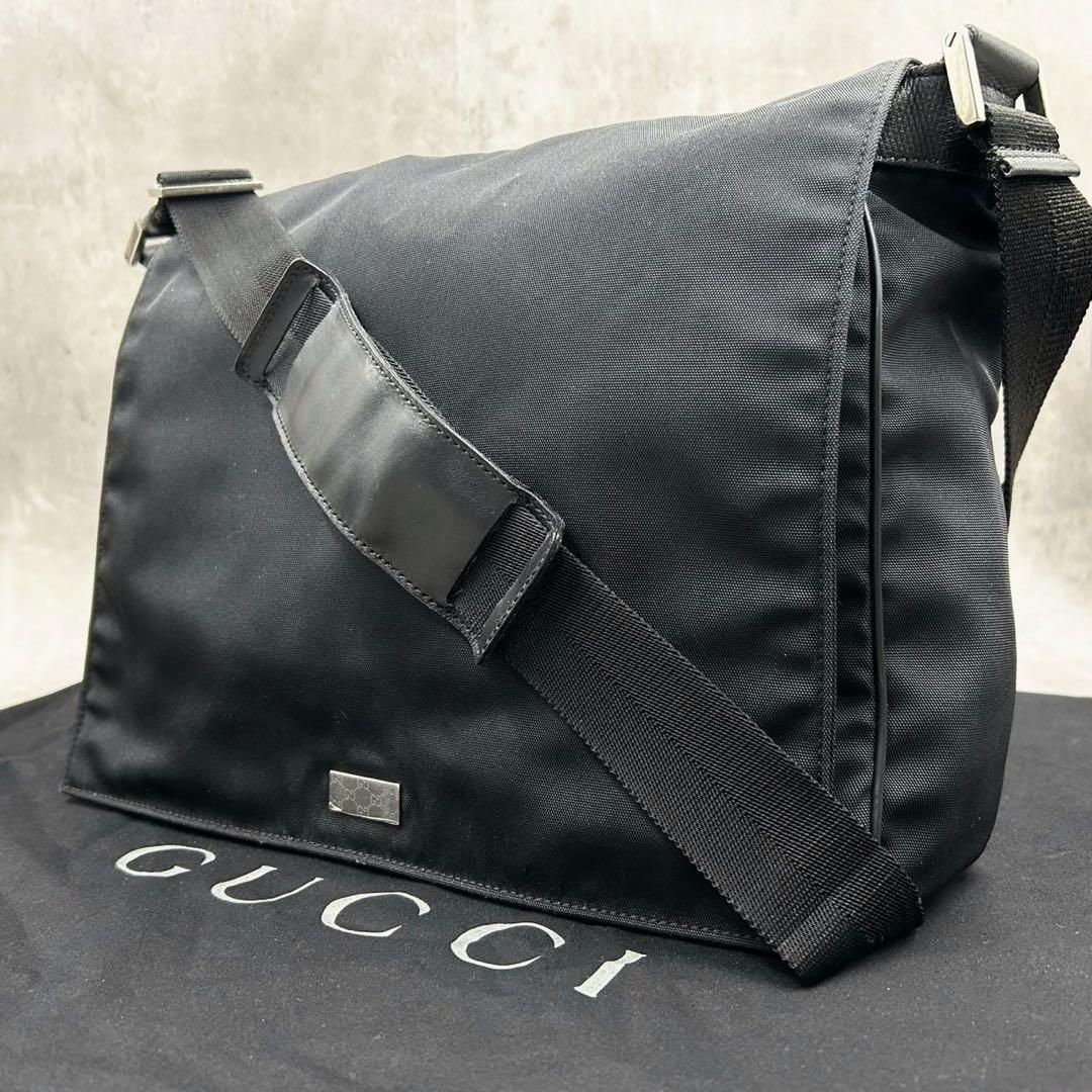 【美品】グッチ ショルダーバッグ 2way メッセンジャー ナイロン ブラック