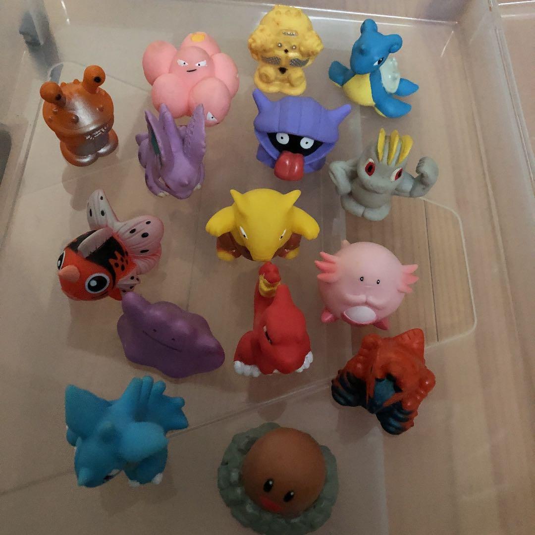 ポケモンフィギュア