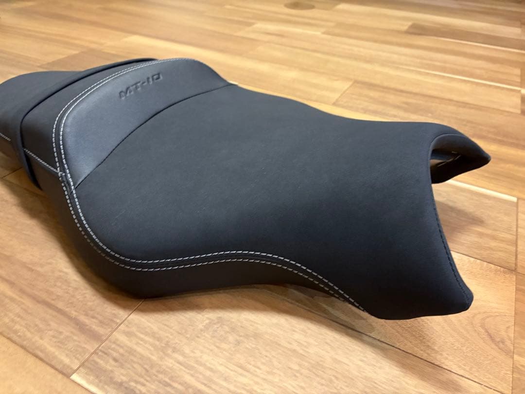 YAMAHA MT-10 コンフォートシート YAMAHA MT-10「コンフォートシート MT-10」 | ウェビックコミュニティ