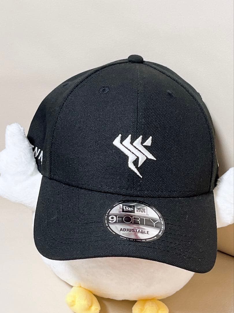 ブルアカ NEW ERA コラボキャップ 【ゲヘナ学園 ver.】 - メルカリ