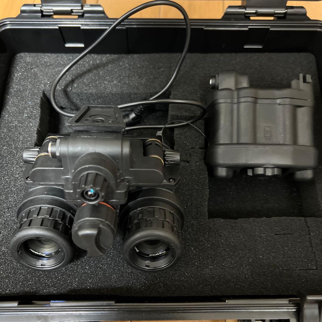 PVS31　デジタルナイトビジョン 実動 IRバッテリーボックス対応　円形画面