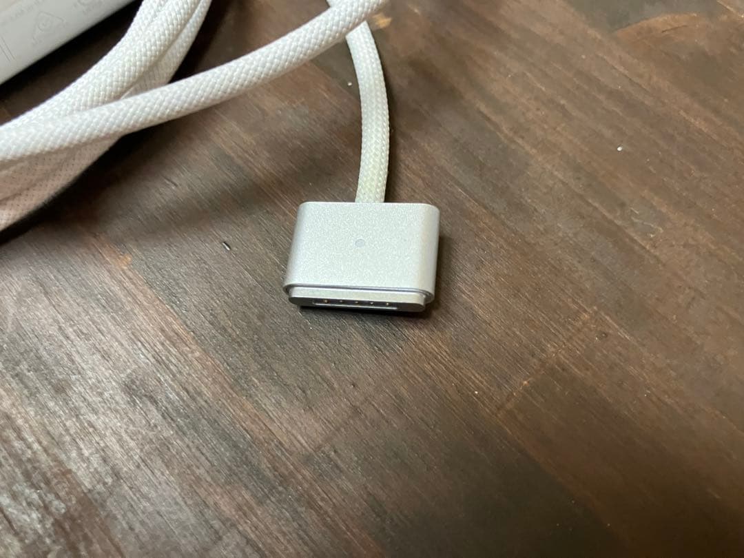 美品 MacBook Pro M3 16GB 1TB US配列キー 充電回数極少 - メルカリ