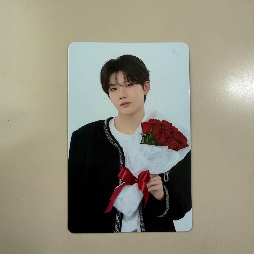 treasure ジュンギュ トレカ - メルカリ