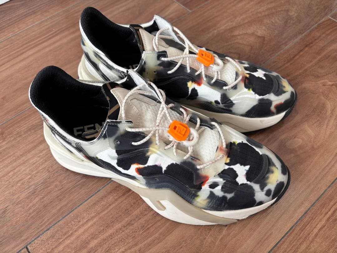 フェンディ フロー 9 28 美品 FENDI FLOW マルチカラー