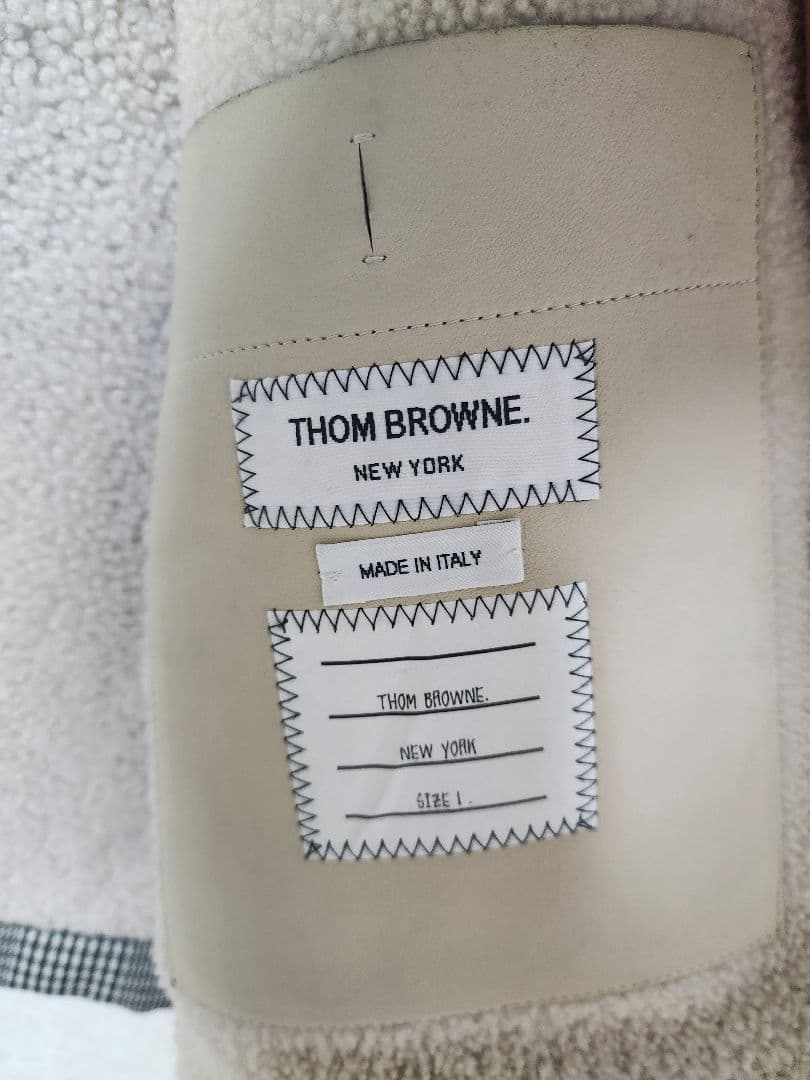 レア物 トムブラウン 裏地オールムートン ジャケット - メルカリ