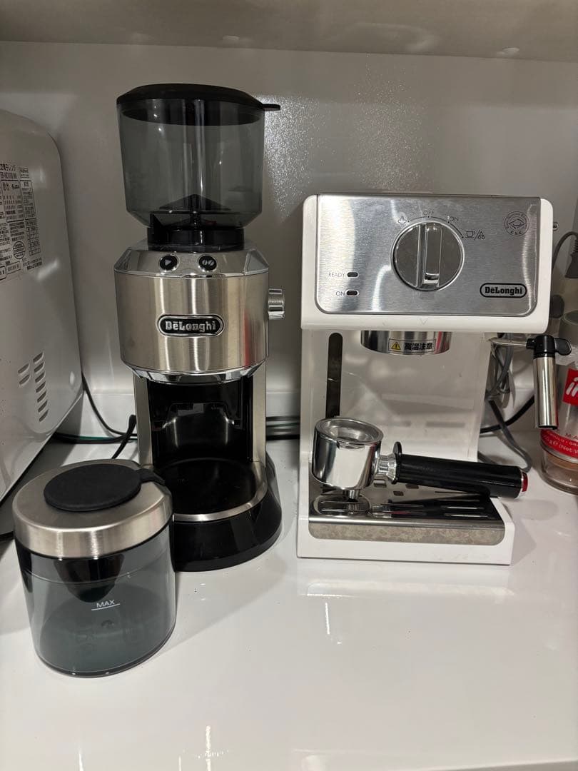 DeLonghi コーヒーグラインダー＆エスプレッソマシン