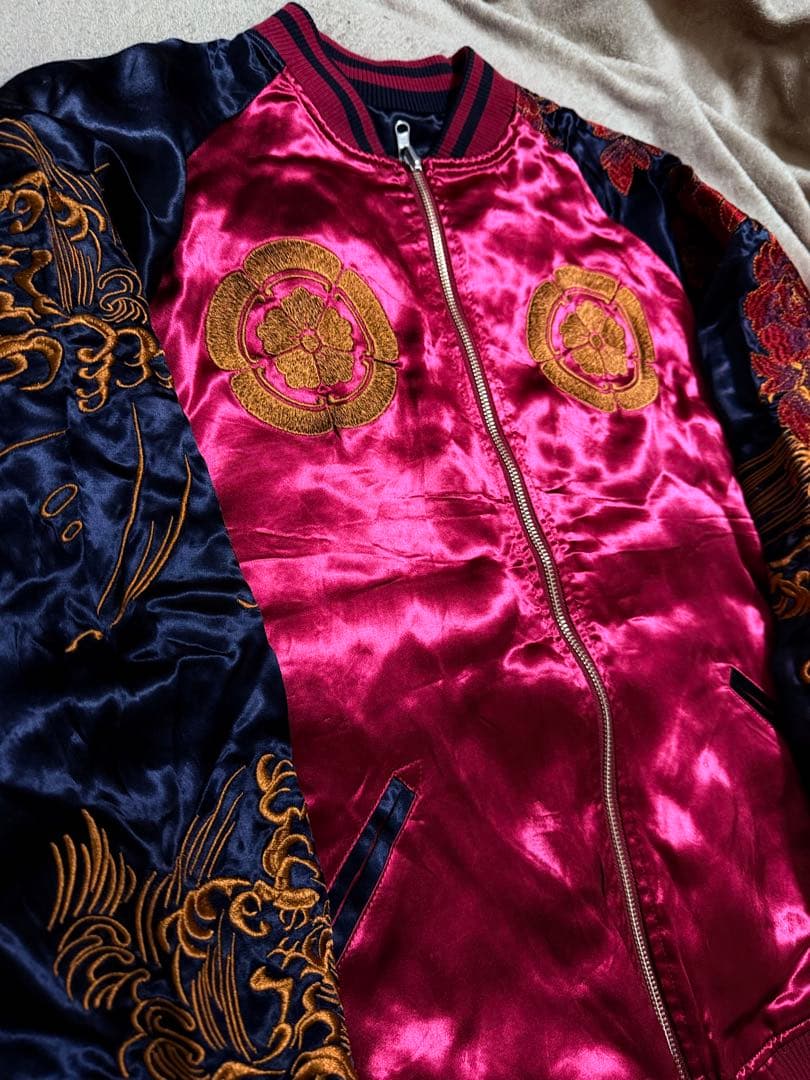 未使用近 2面用 絡繰魂 馬日本限定版 スカジャン unisex レーヨン 美