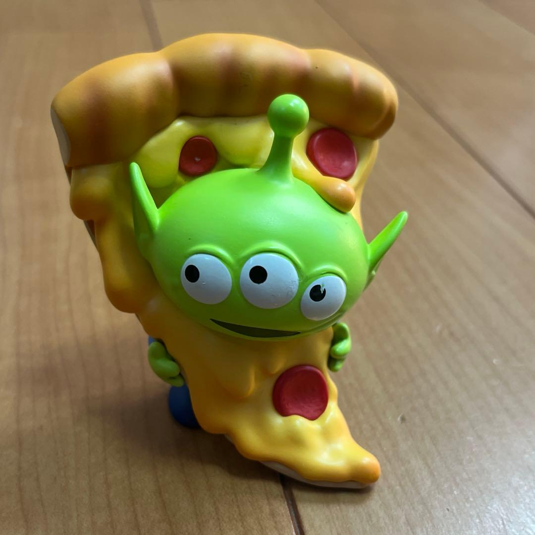 ポップマートエイリアン リトルグリーンメン - メルカリ