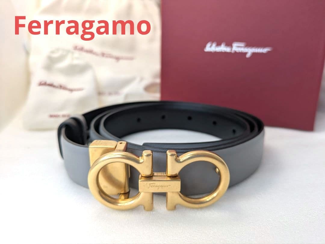 Salvatore Ferragamo フェラガモグレー ベルト　【未使用品】