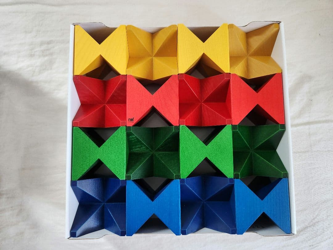 ネフスピール　パターンブック付き新品