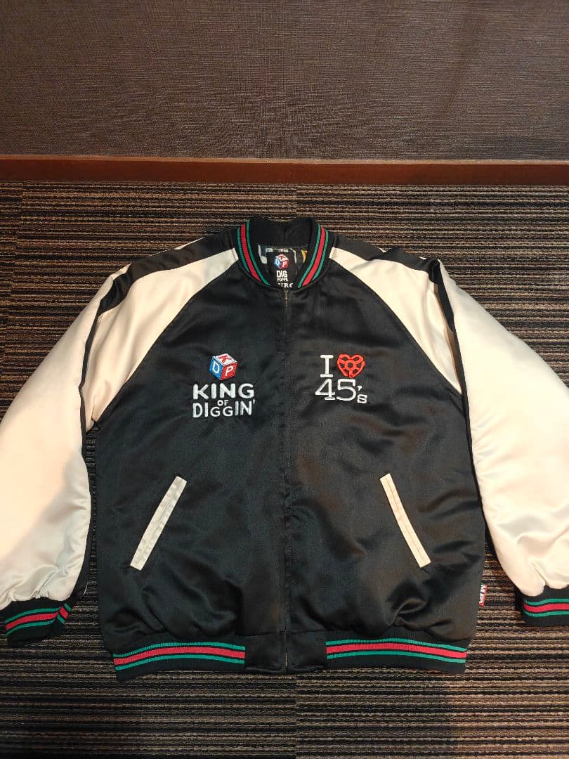 デ*門様 MURO×BREEZE リバーシブルスカジャン(大人)