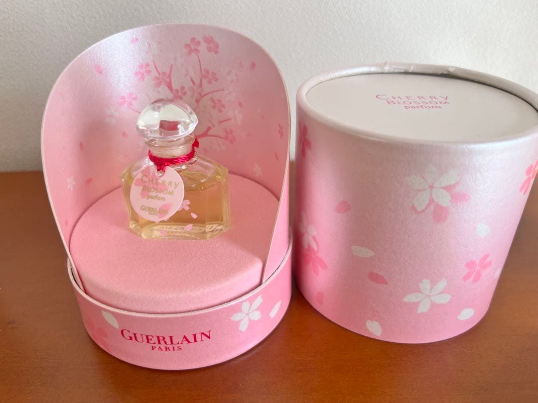 新品　ゲラン チェリーブロッサム香水