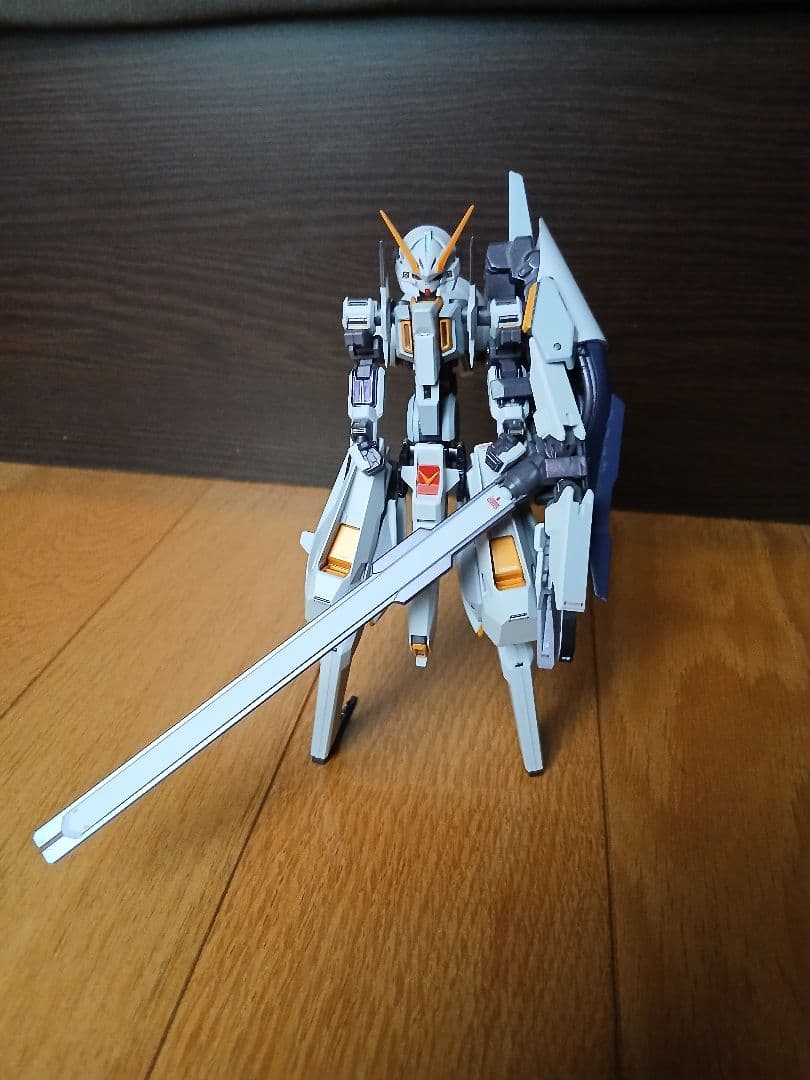 可動式ホワイトガンダムフィギュア