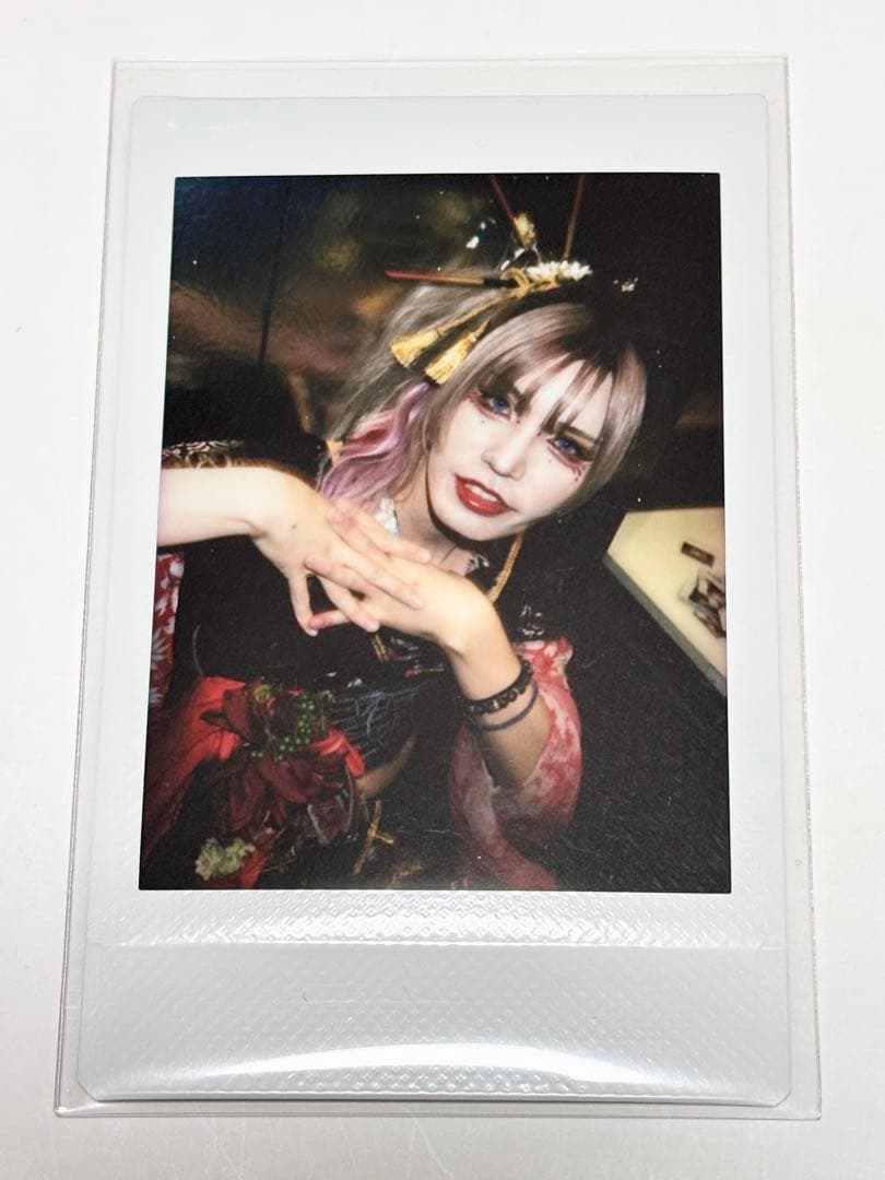 0.1gの誤算 河村友雪さんチェキ 2026/1/10 - メルカリ