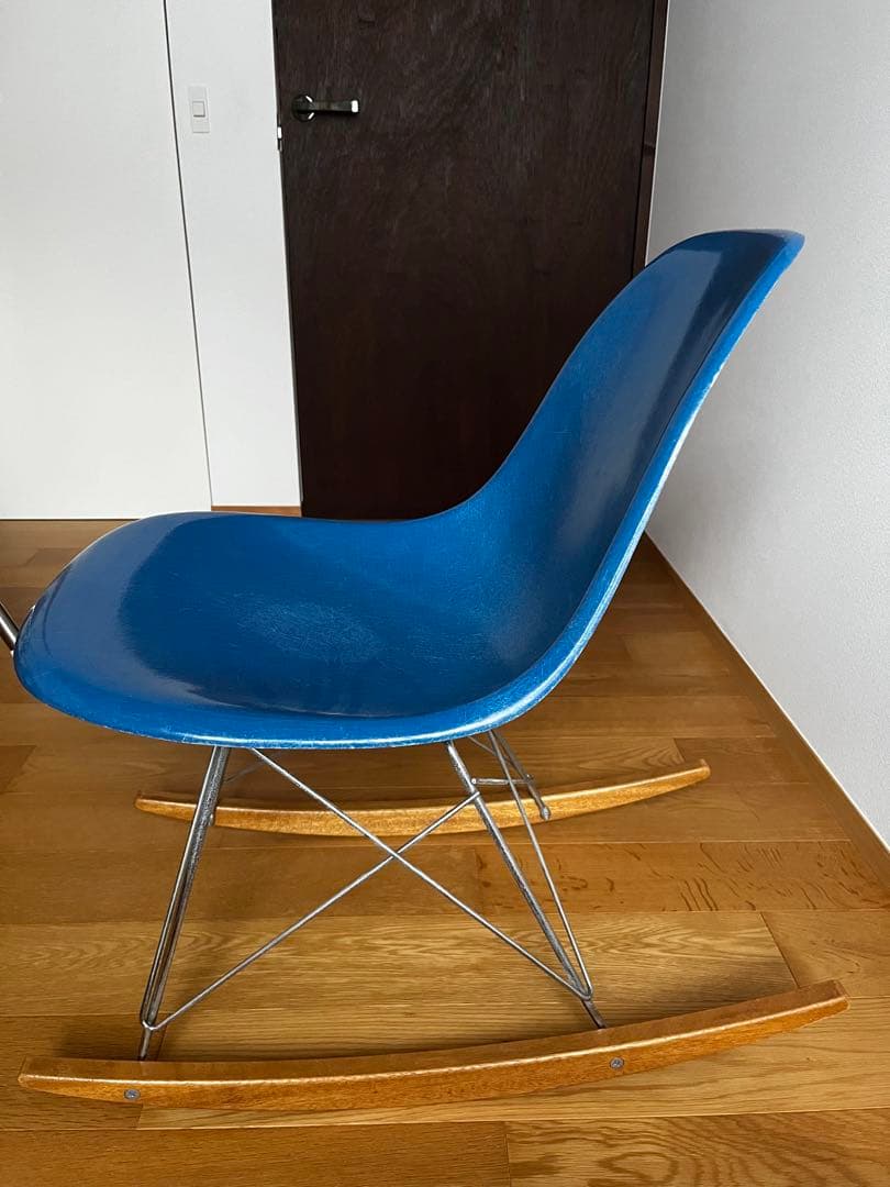 ハーマンミラー　イームズ　サイドシェルチェア