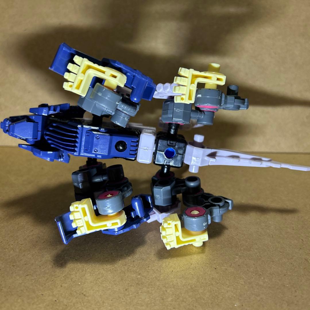 ゾイド ブロックス レオストライカー 組立済 ZOIDS BLOX - メルカリ