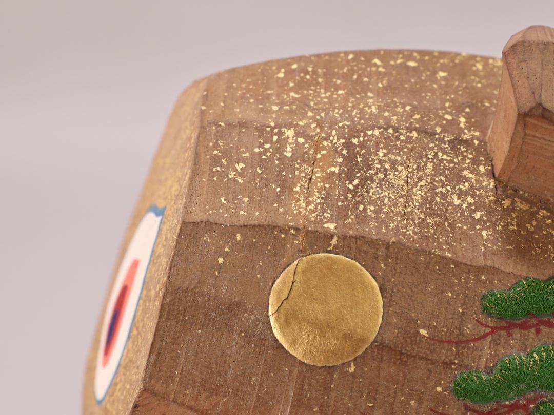 BK210 本物保証 井波彫刻作家 四家井弘行 「 木彫 宝槌 」 彩色 置物