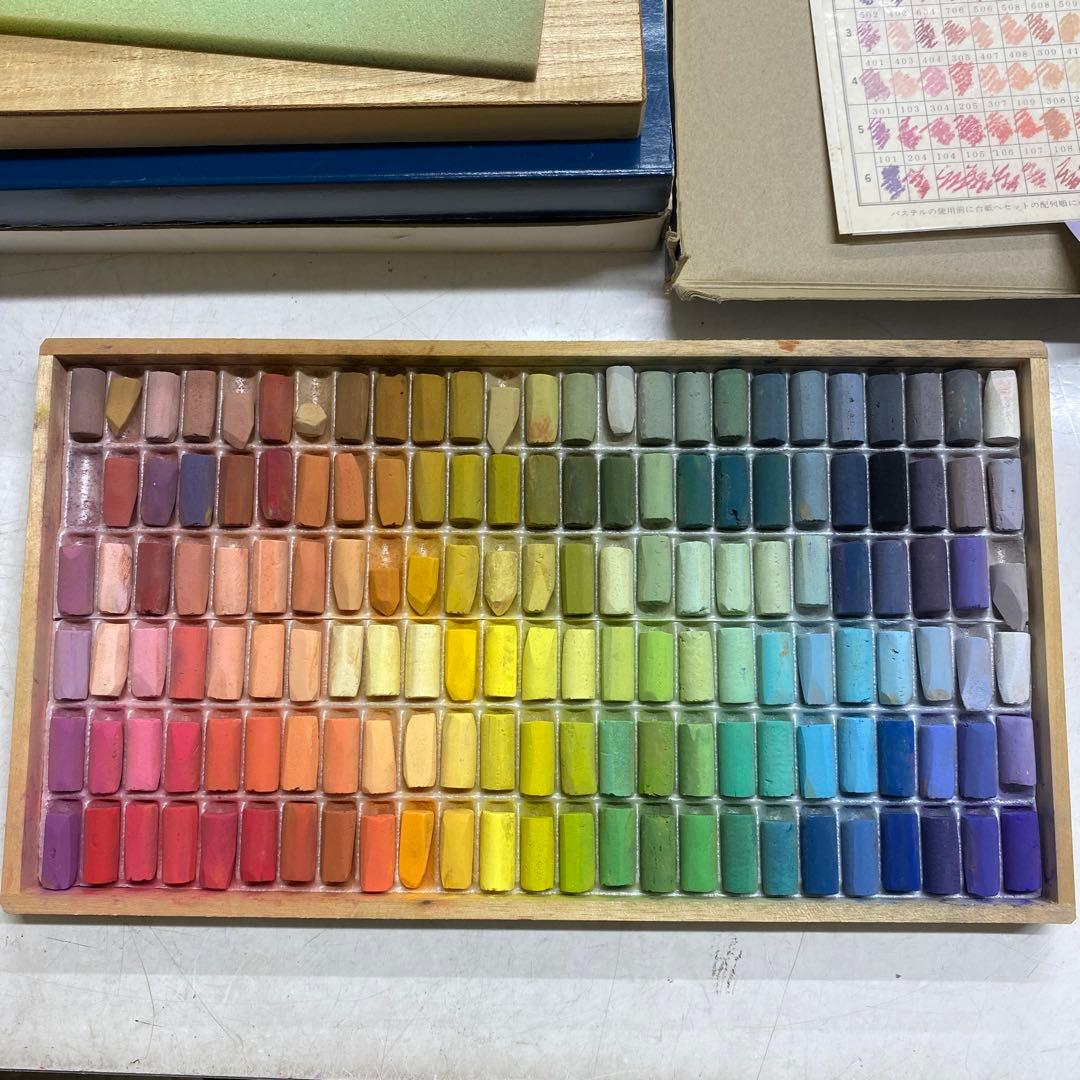 ゴンドラパステル　150色 ゴンドラソフトパステル】 150色セット | マルニ額縁画材店