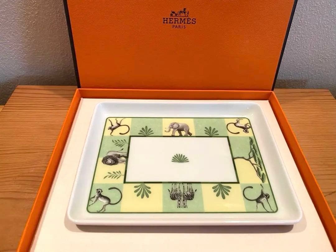 ★miku@★ HERMES エルメス スクエアプレート アフリカ
