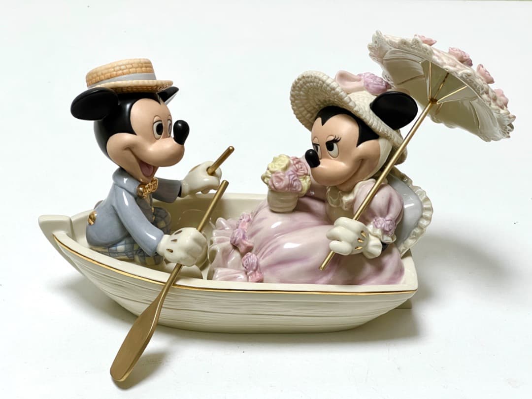 ディズニー ミッキーとミニーのRowboat Romance レノックス 陶器
