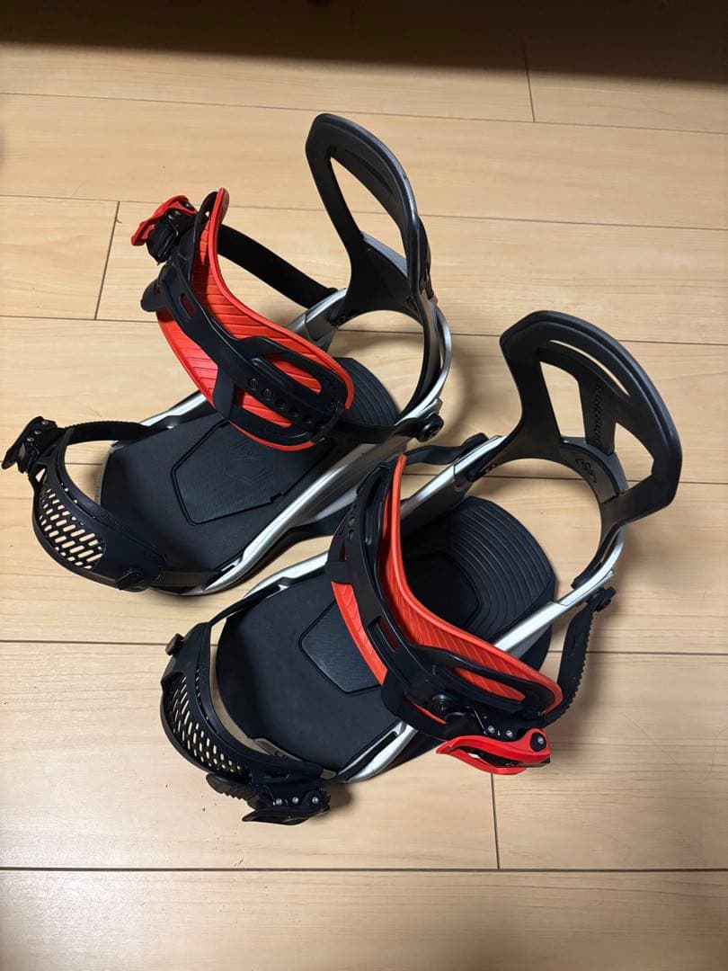 ＵＮＩＯＮ　ＦＡＬＣＯＲ　Ｌサイズ　２４-２５