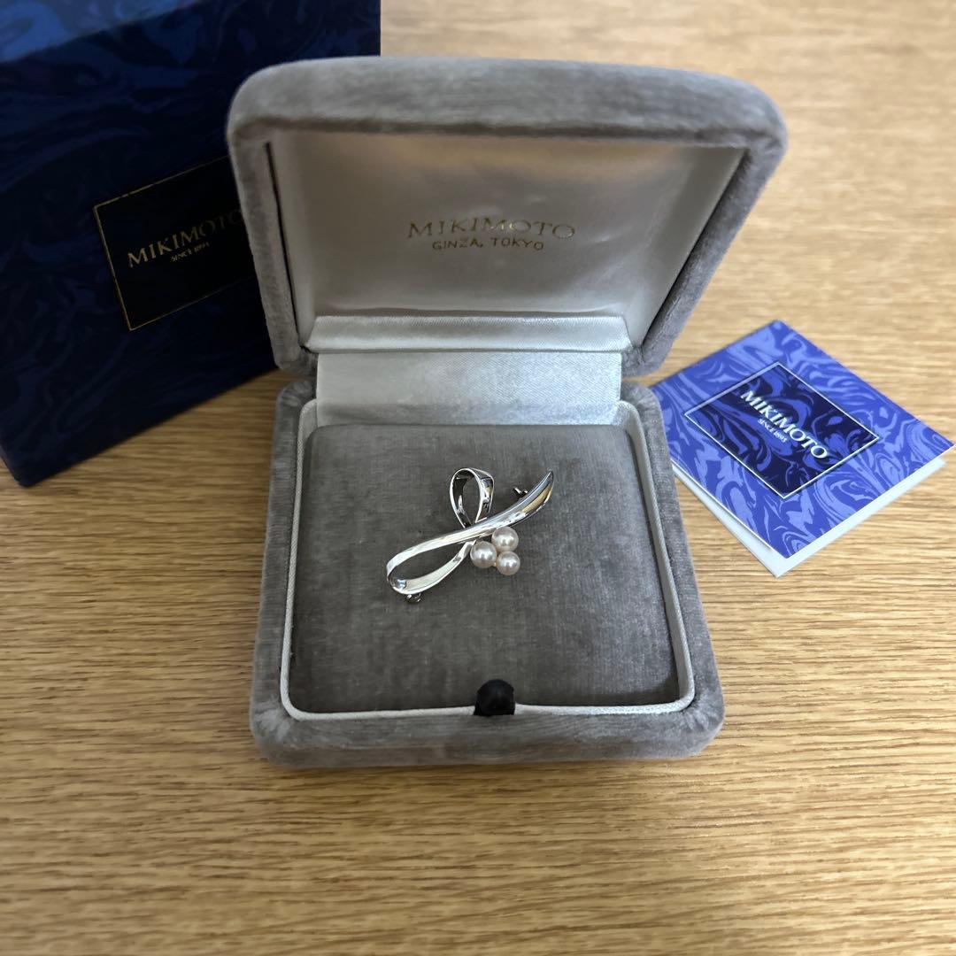 MIKIMOTO ミキモト　真珠　ベビーパール　ブローチ シルバー 3珠