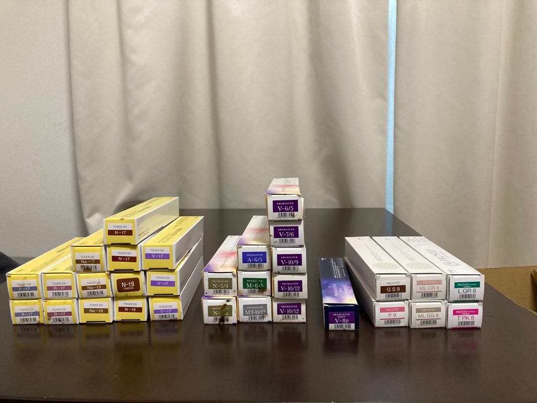 ホーユー プロマスター10本 トナーオン14本 ピグメント1本 プロステップ6本 楽天市場】ホーユー プロマスター トナーオン : ベリーズコスメ