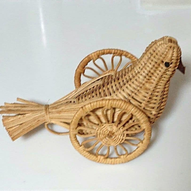 郷土玩具 あけび細工 鳩車 工芸品 車輪付き - メルカリ
