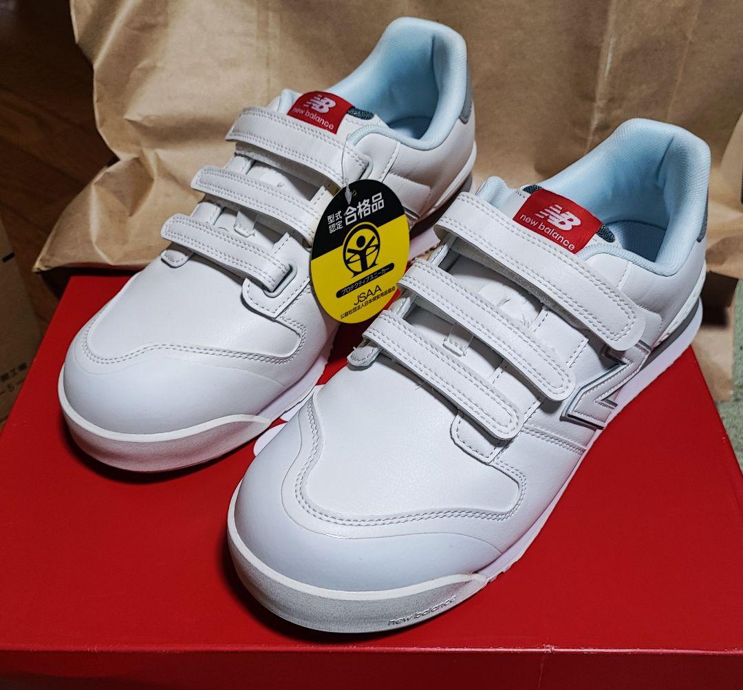 ニューバランス 安全靴 NewYork(ニューヨーク) 白 27cm - メルカリ