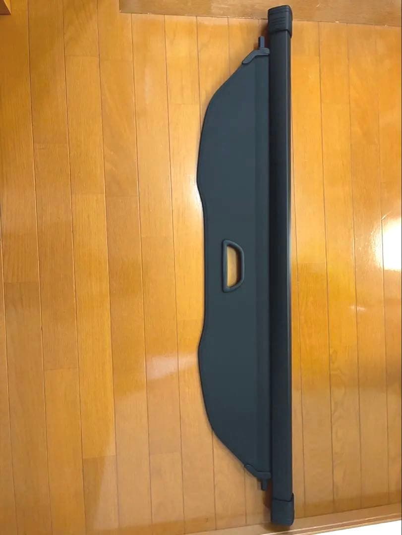 2022年式メルセデスベンツGLB純正トノカバー ブラック - メルカリ