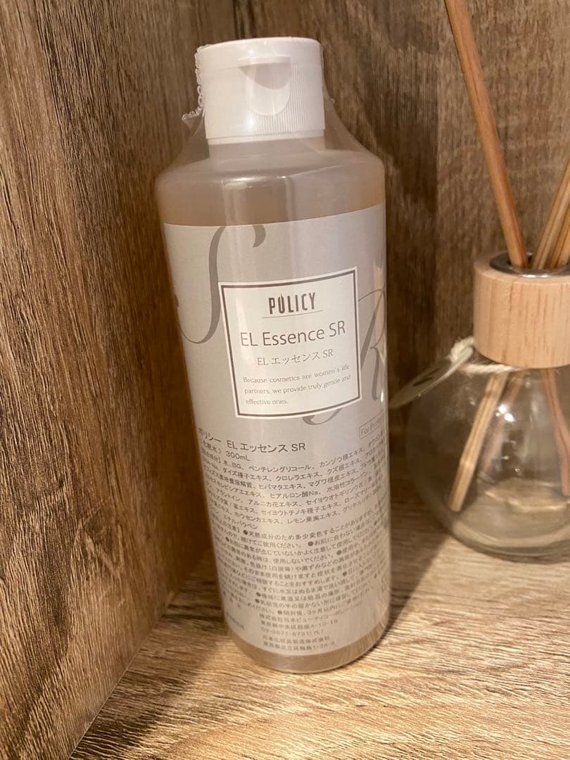 POLICY ポリシー　EL Essence SR 化粧水　ローション300ml