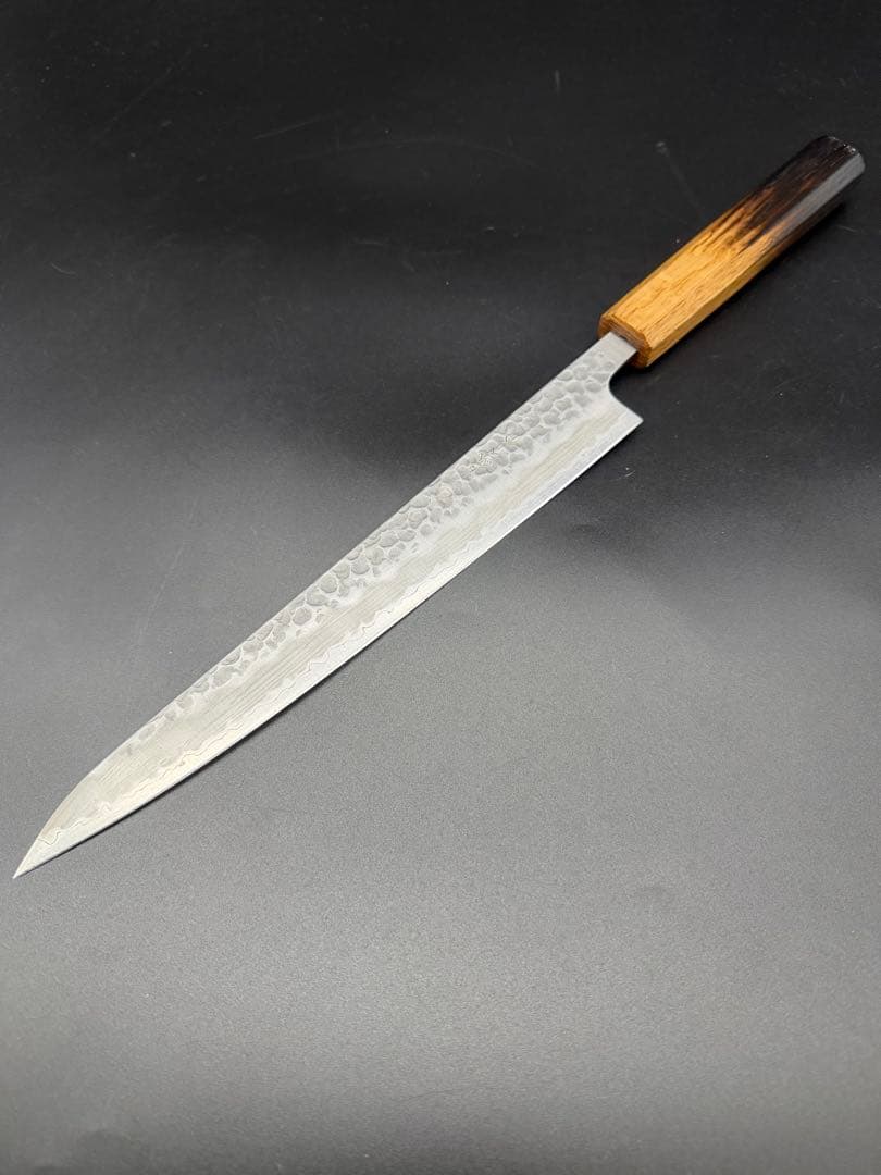 日本製　青紙スーパー鋼割り込み筋引き包丁240mm 樫木八角柄　柳刃包丁 義弘《青紙スーパー》和筋引 240 mm【紫檀八角柄】 – YuiSenri