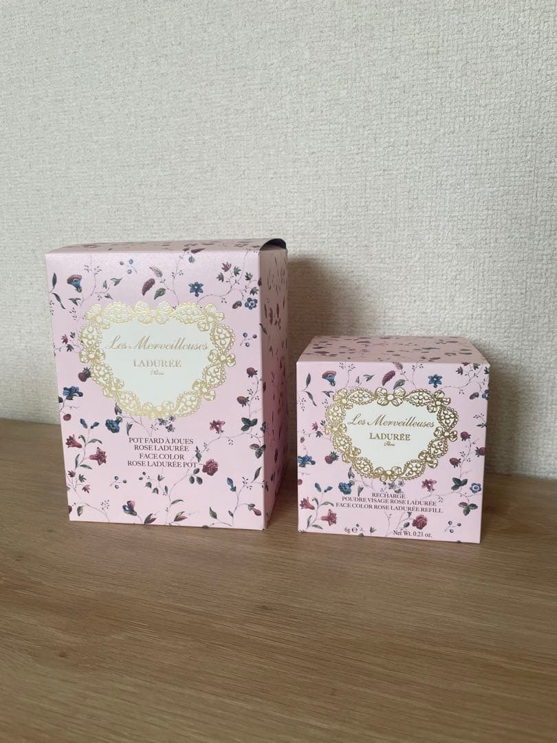 レメルヴェイユーズラデュレ　ポット　チークカラー02