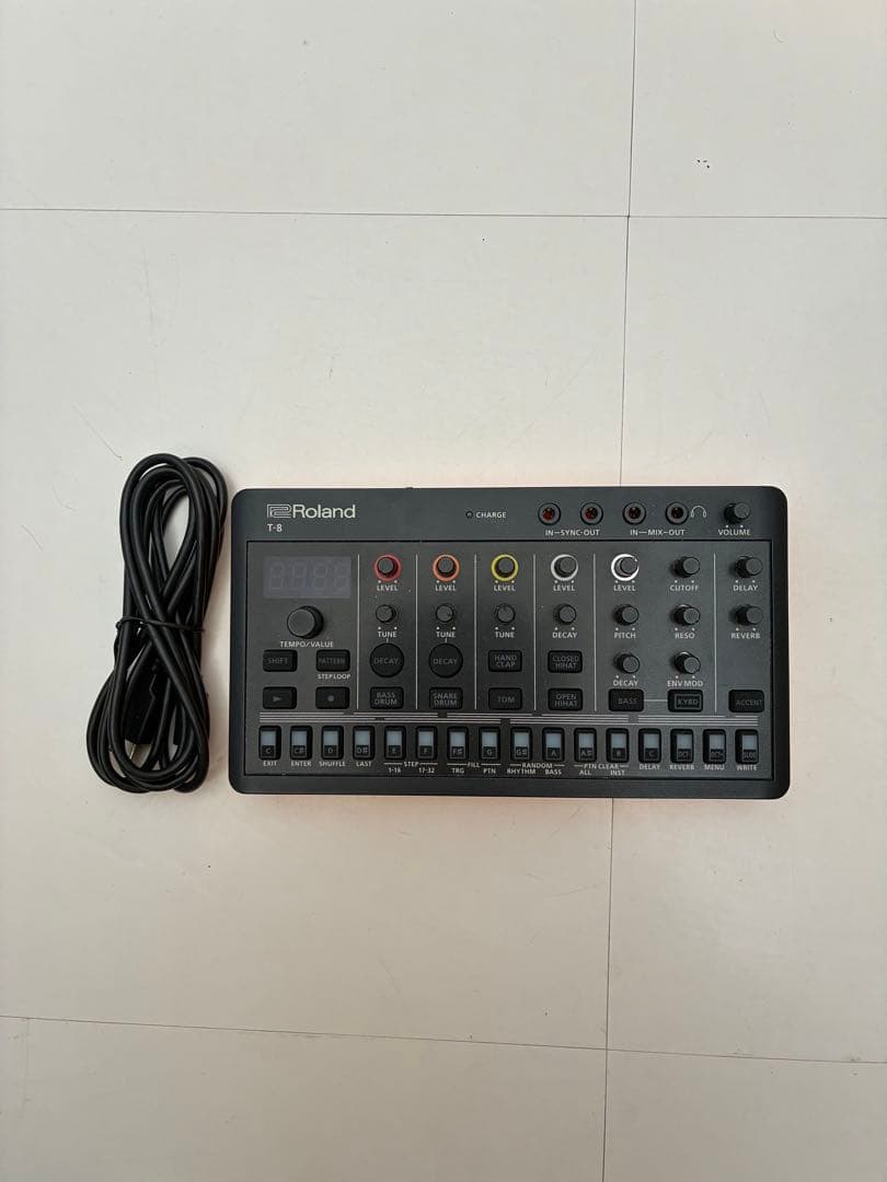 鍵盤楽器 Roland T-8 Roland T-8（新品）【楽器検索デジマート】